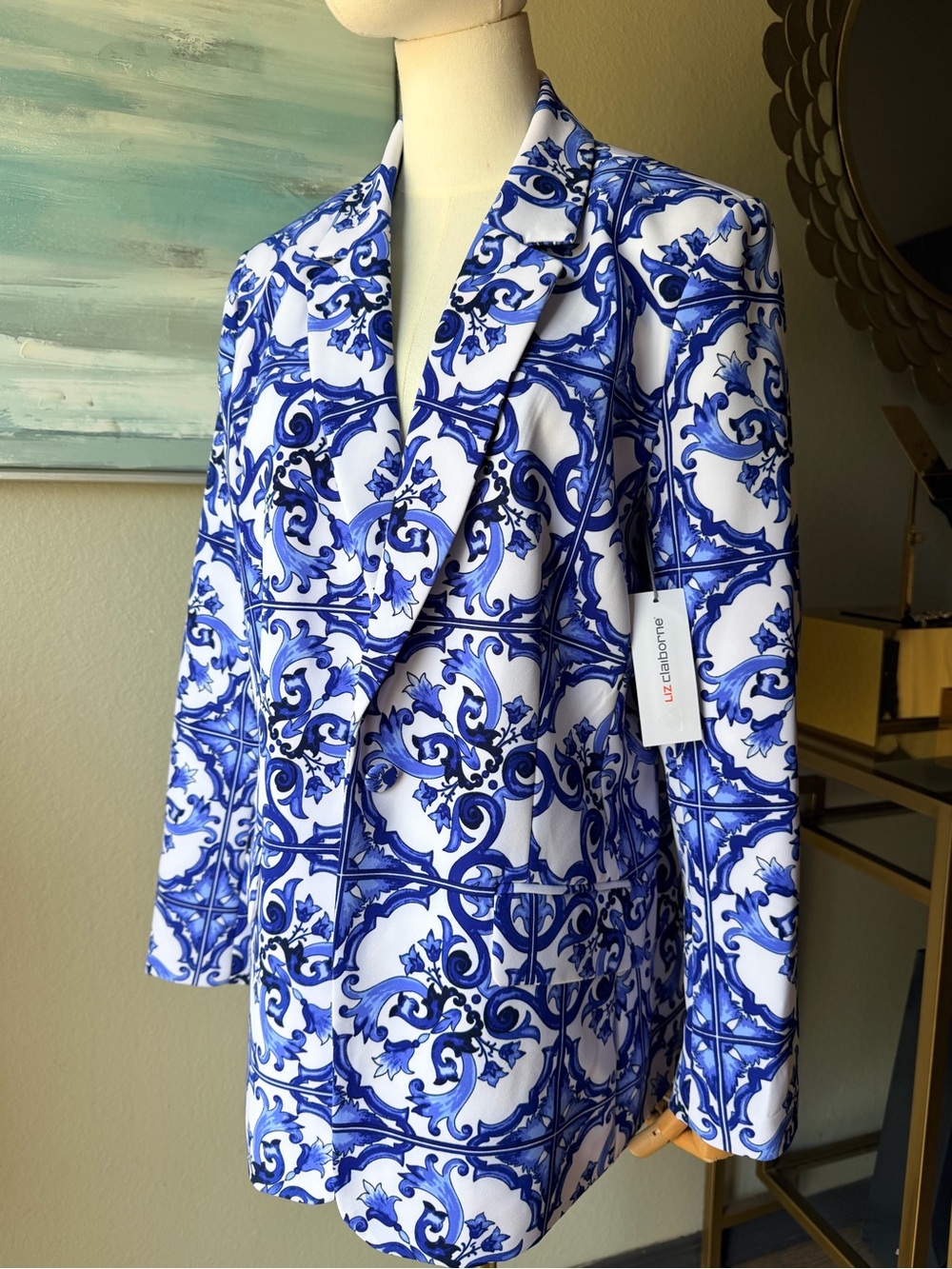 Liz Claiborne Blue and White Scroll-Print Blazer - Picture 3 of 12